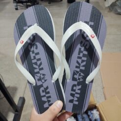 Chinelo de dedo Mr. Kitsch Cinza com preto